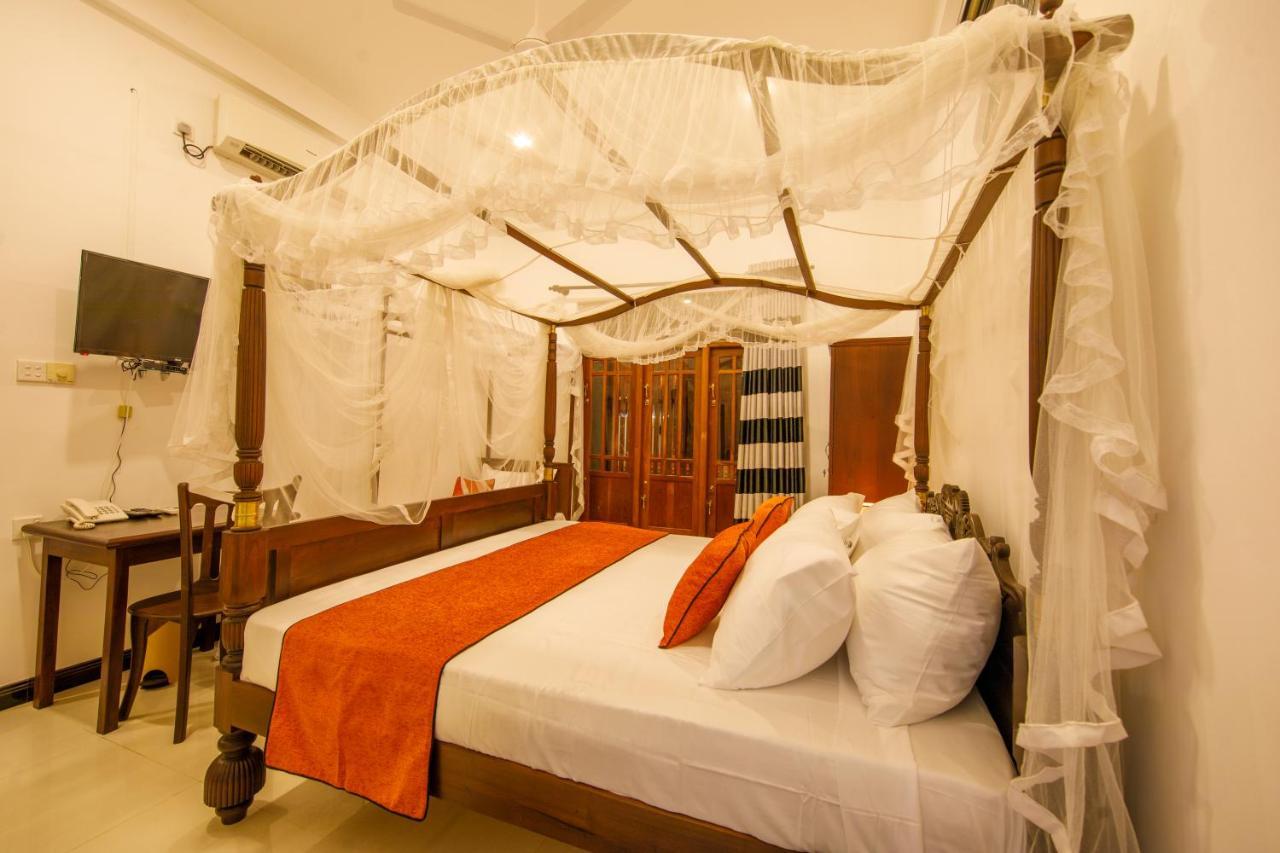 Mimoza Mirissa Bed & Breakfast Ngoại thất bức ảnh