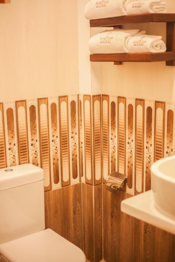Mimoza Mirissa Bed & Breakfast Ngoại thất bức ảnh